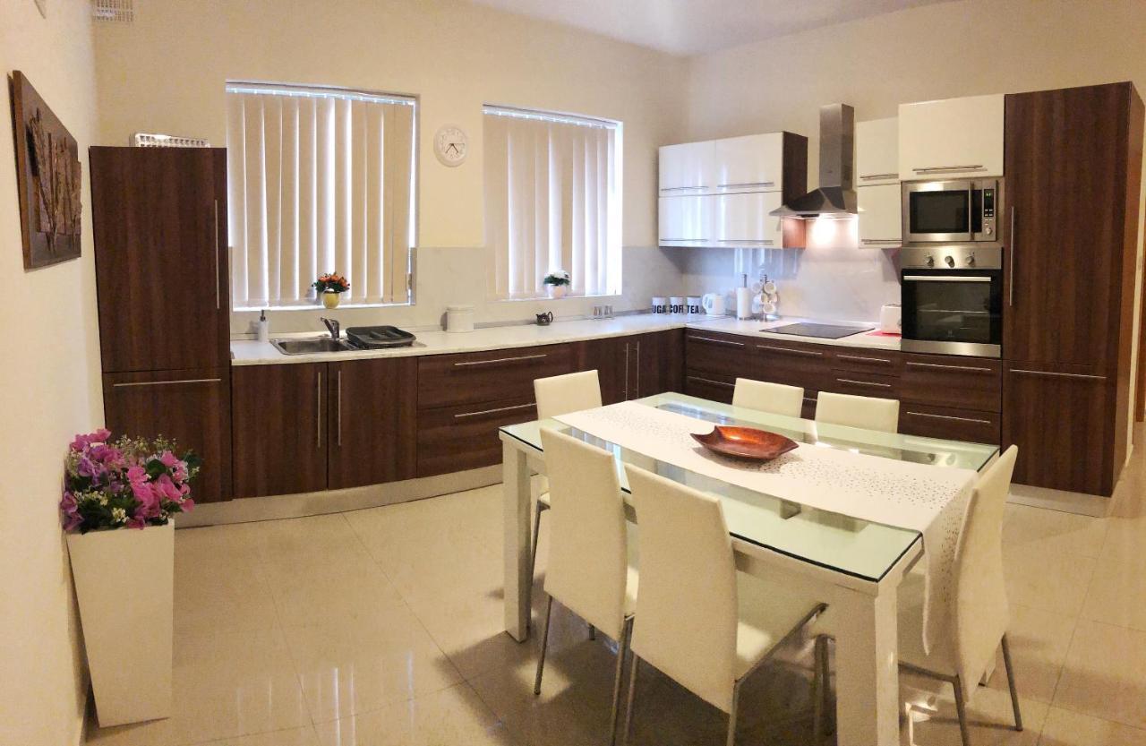 The Village Apartment 2 Kirkop Екстер'єр фото